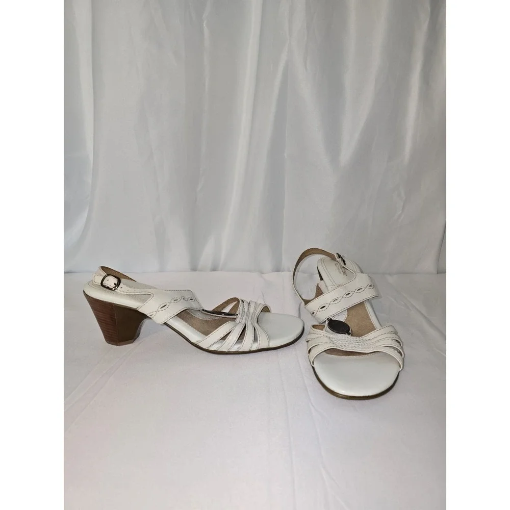 Naturalizer Women's Atlantic White Low Heel Sandals Shoes 10 M See Description